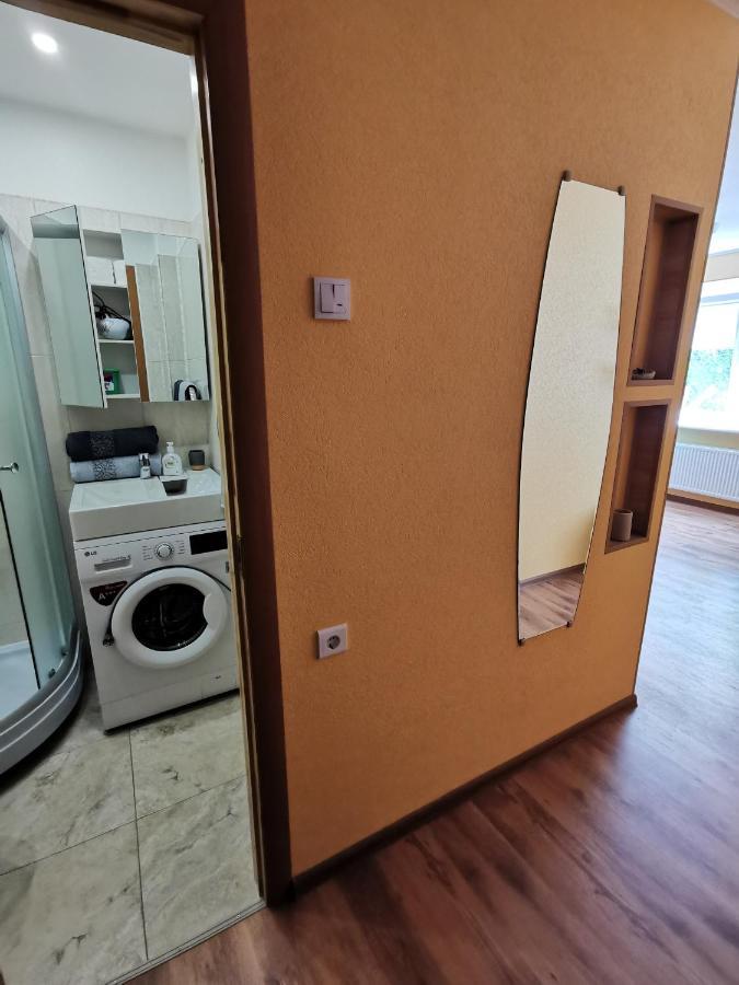 Apartment Near The Seaside Jurmala Bagian luar foto